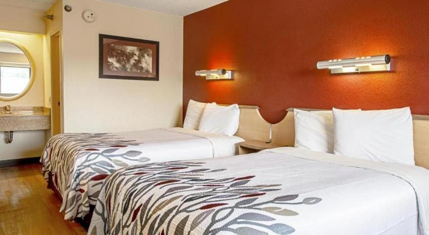 Red Roof Inn Jacksonville - Orange Park Exterior foto